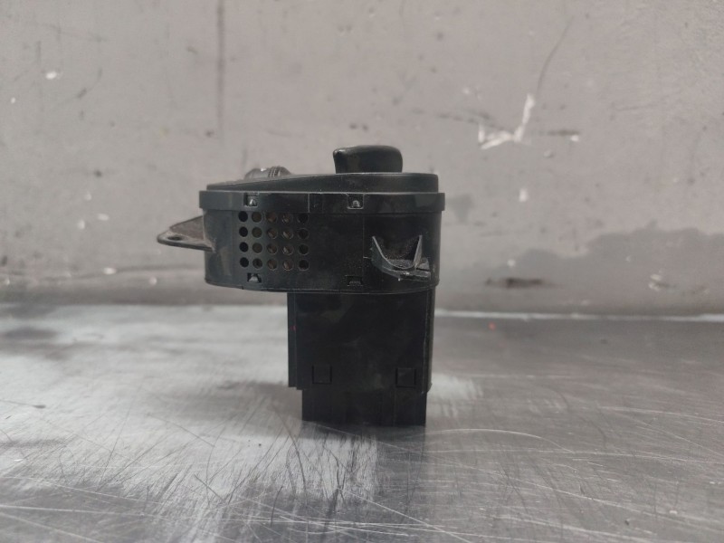 Recambio de mando luces para ford focus berlina (cak) ambiente referencia OEM IAM 98AG13A024BH  