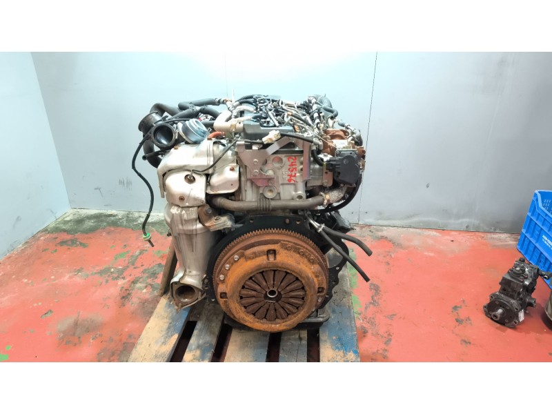 Recambio de motor completo para nissan nt500 referencia OEM IAM ZD30DDTI 10102LC40A 
