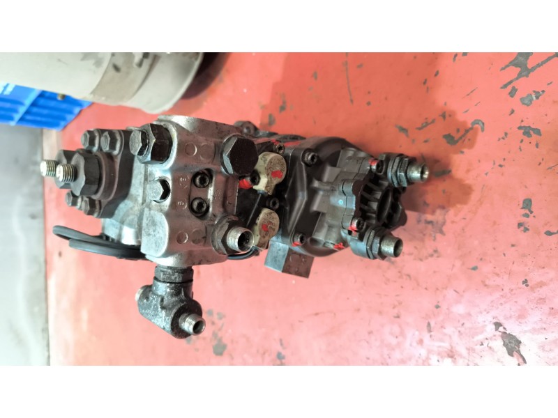Recambio de bomba inyeccion para renault midlum 6.2 diesel referencia OEM IAM 5010553948 0445020036 