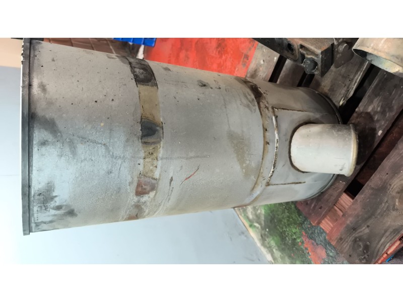 Recambio de silenciador trasero para iveco stralis (as) 12.9 diesel referencia OEM IAM 41213758 MARCA:DINEX 