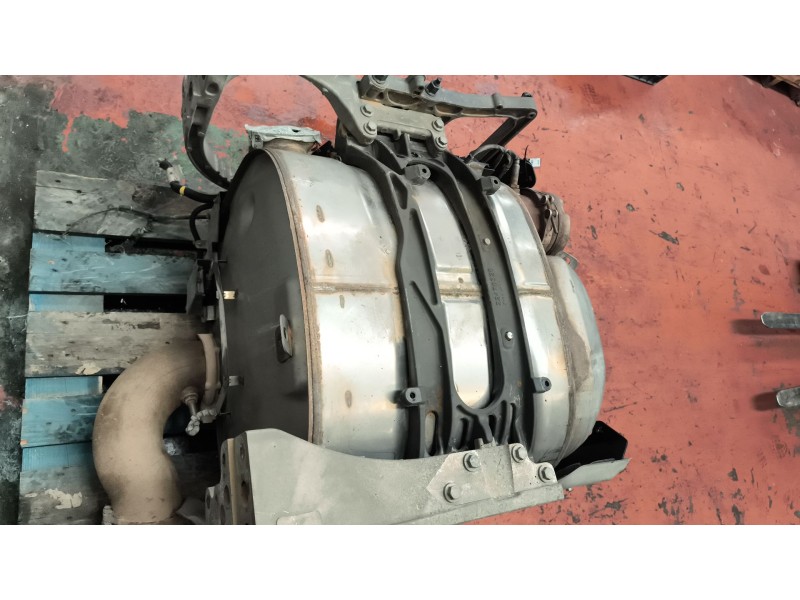 Recambio de catalizador para volvo fh referencia OEM IAM 23094534  