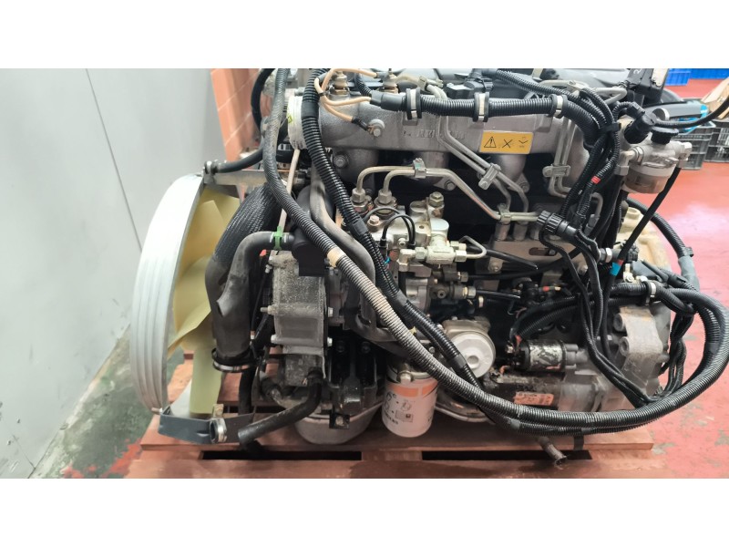 Recambio de motor completo para renault midlum 4.2 diesel referencia OEM IAM DCI4+J01  