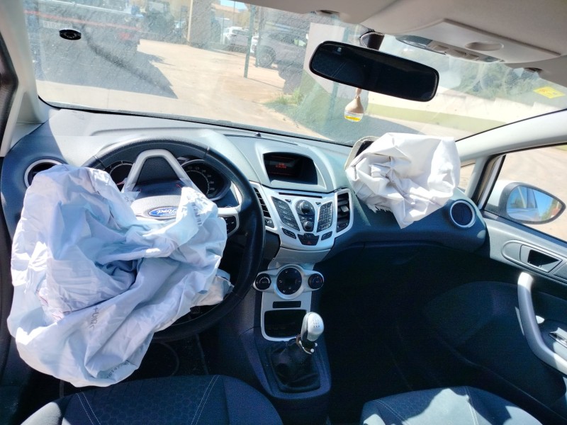 ford fiesta vi (cb1, ccn) del año 2010