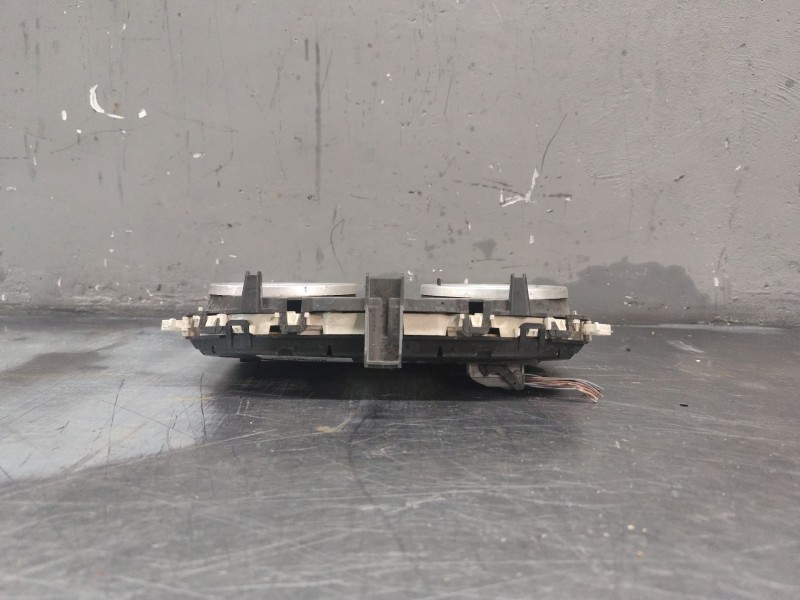 Recambio de cuadro instrumentos para renault megane ii coupe/cabrio authentique referencia OEM IAM 8200364027  