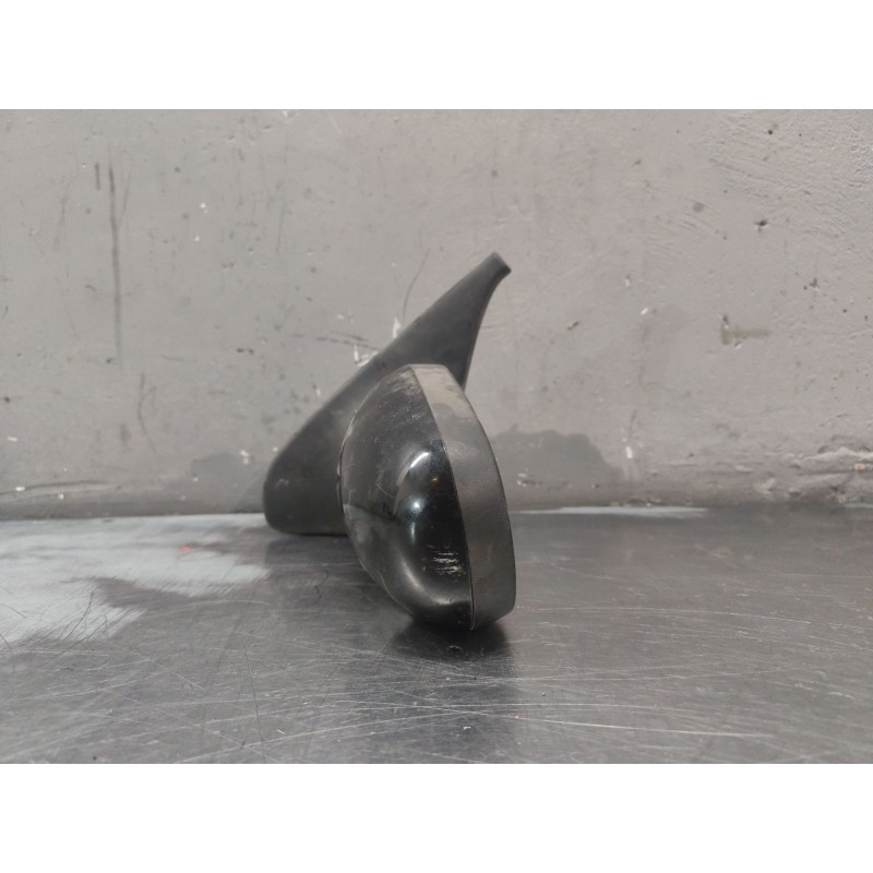 Recambio de retrovisor izquierdo para renault clio ii (bb_, cb_) 1.5 dci (b/cb08) referencia OEM IAM   