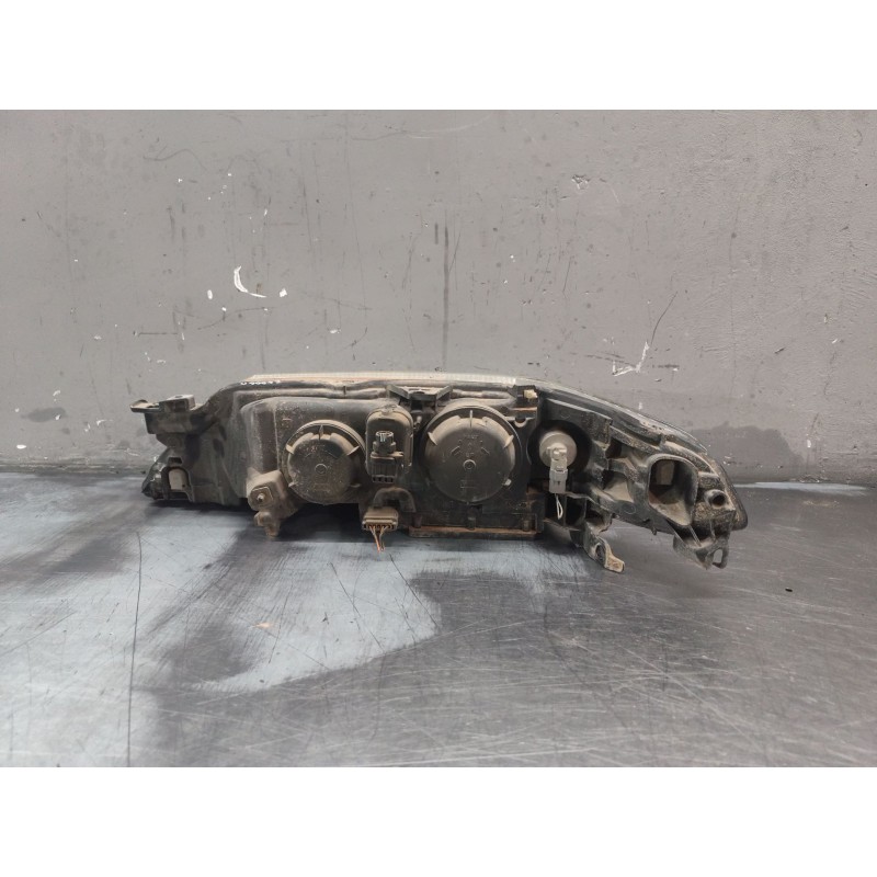 Recambio de faro derecho para renault laguna ii (bg0/1_) 1.9 dci (bg08, bg0g) referencia OEM IAM 8200002847  