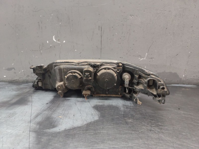 Recambio de faro derecho para renault laguna ii (bg0/1_) 1.9 dci (bg08, bg0g) referencia OEM IAM 8200002847  