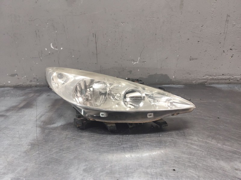 Recambio de faro derecho para peugeot 207 sw confort referencia OEM IAM 964998618011  