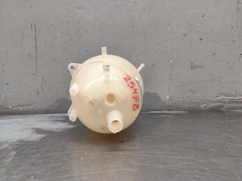 Recambio de deposito expansion para volkswagen crafter furgoneta (sy_, sx_) 2.0 tdi referencia OEM IAM   