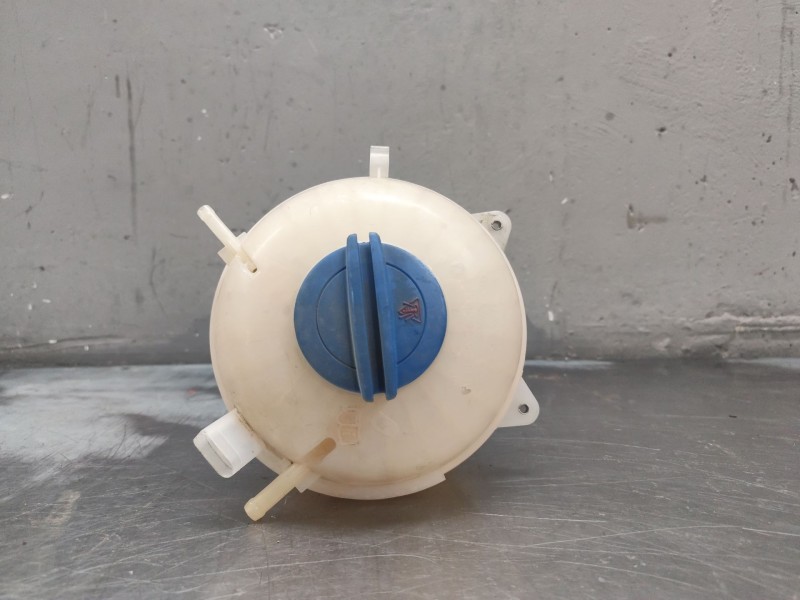 Recambio de deposito expansion para volkswagen crafter furgoneta (sy_, sx_) 2.0 tdi referencia OEM IAM   