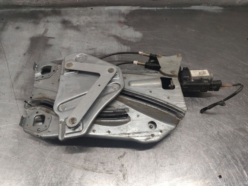 Recambio de elevalunas trasero derecho para renault megane ii coupe/cabrio authentique referencia OEM IAM 400772L D099043 