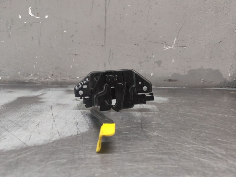 Recambio de cerradura capot para ford focus lim. (cb8) titanium referencia OEM IAM   