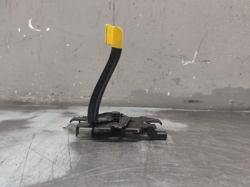 Recambio de cerradura capot para ford focus lim. (cb8) titanium referencia OEM IAM   