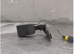 Recambio de enganche cinturon trasero izquierdo para peugeot 207 sw confort referencia OEM IAM 96587871XX  