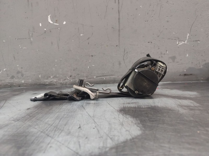Recambio de cinturon seguridad delantero derecho para peugeot 207 sw confort referencia OEM IAM   