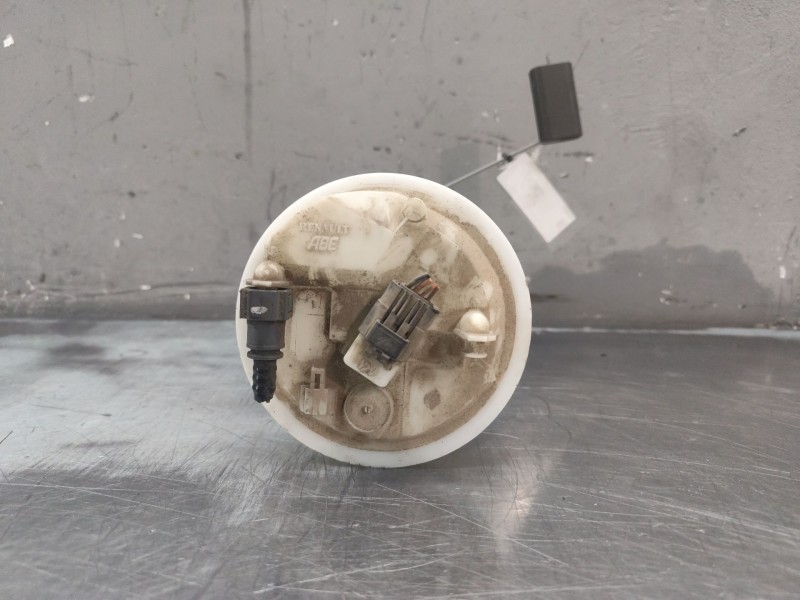 Recambio de aforador para renault megane ii coupe/cabrio authentique referencia OEM IAM 8200288808  