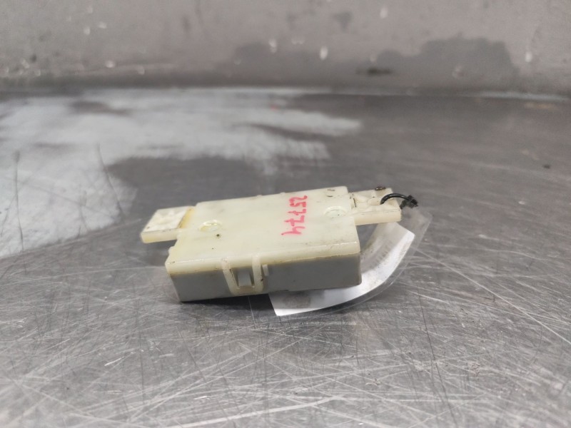 Recambio de modulo electronico para mercedes-benz clase a (w177) a 180 (177.084) referencia OEM IAM A1779005104 28663139 