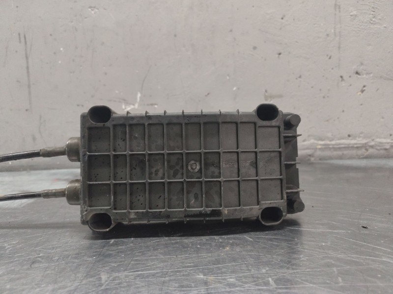 Recambio de palanca cambio para renault megane ii coupe/cabrio authentique referencia OEM IAM 8200396708  