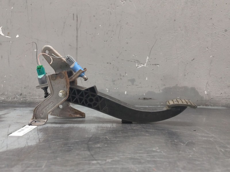 Recambio de pedal freno para renault megane ii coupe/cabrio authentique referencia OEM IAM 8200155984D  
