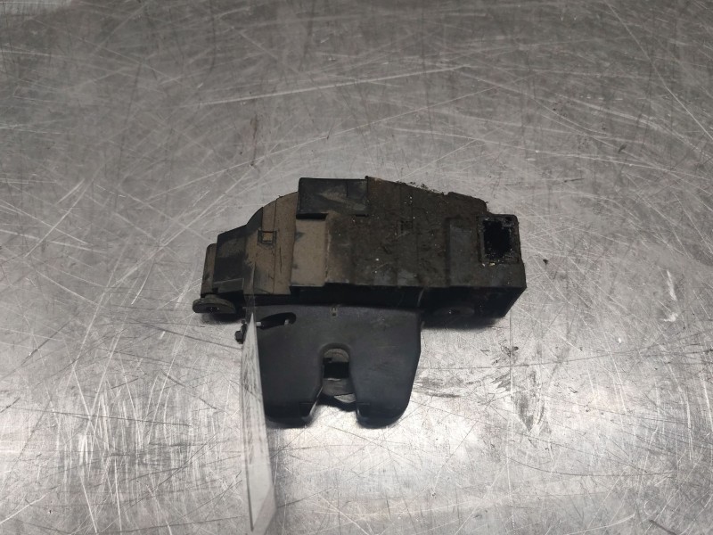 Recambio de cerradura maletero / porton para peugeot 207 sw confort referencia OEM IAM   