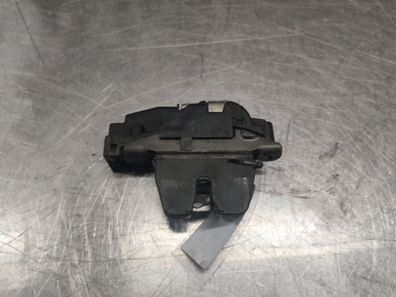 Recambio de cerradura maletero / porton para peugeot 207 sw confort referencia OEM IAM   