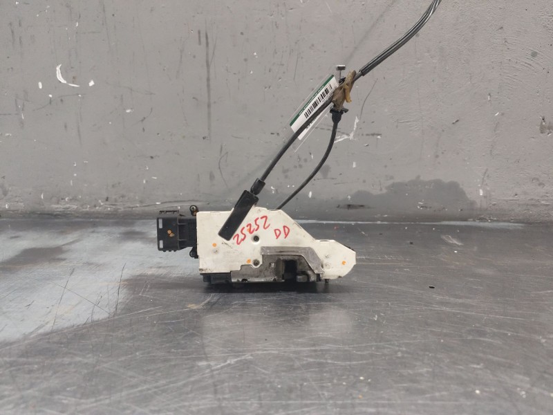 Recambio de cerradura puerta delantera derecha para peugeot 207 sw confort referencia OEM IAM   