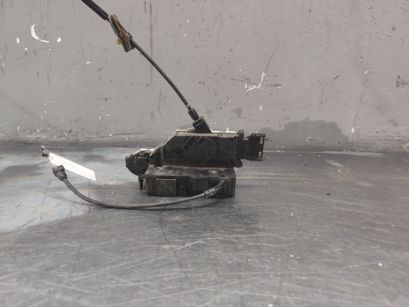 Recambio de cerradura puerta delantera derecha para peugeot 207 sw confort referencia OEM IAM   