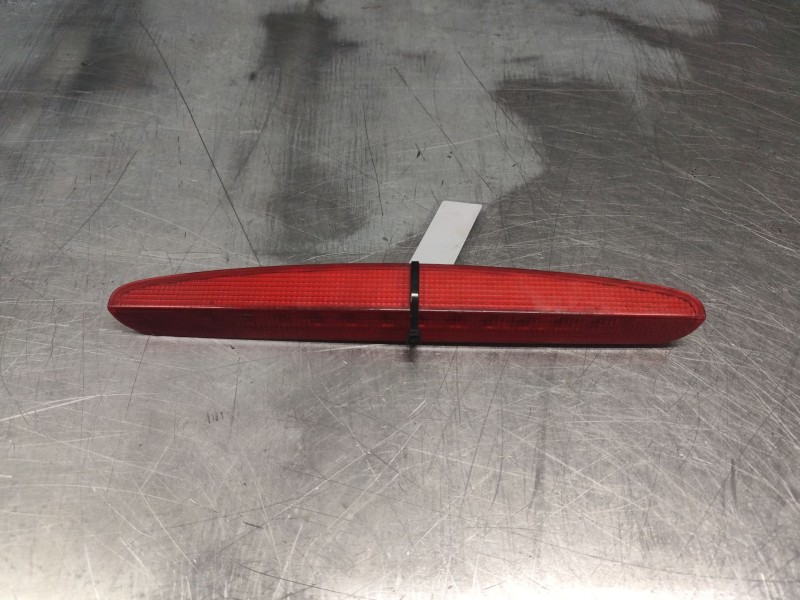 Recambio de luz central de freno para renault megane ii coupe/cabrio authentique referencia OEM IAM 8200002497  