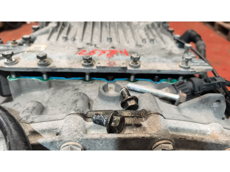 Recambio de caja cambios para daf serie xf105.xxx 12.9 diesel referencia OEM IAM 12AS2330TD 1353031005 1681741