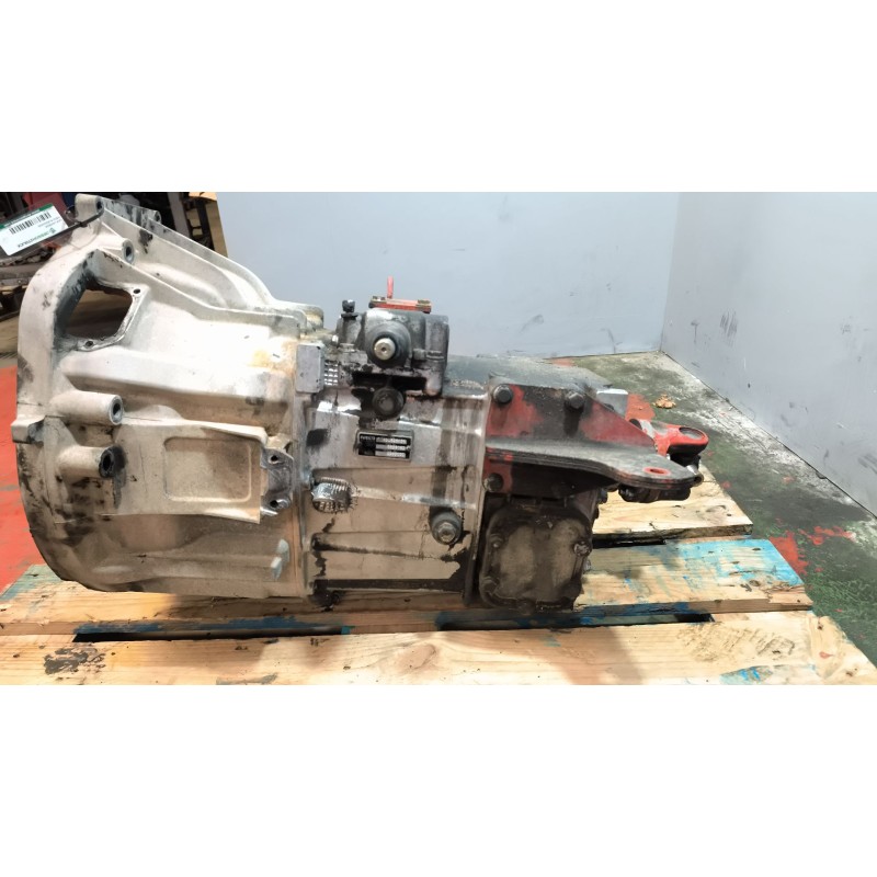Recambio de caja cambios para iveco eurocargo fpr (typ 60 e 12) tráfico urbano referencia OEM IAM 284562A96 8859163 2593030