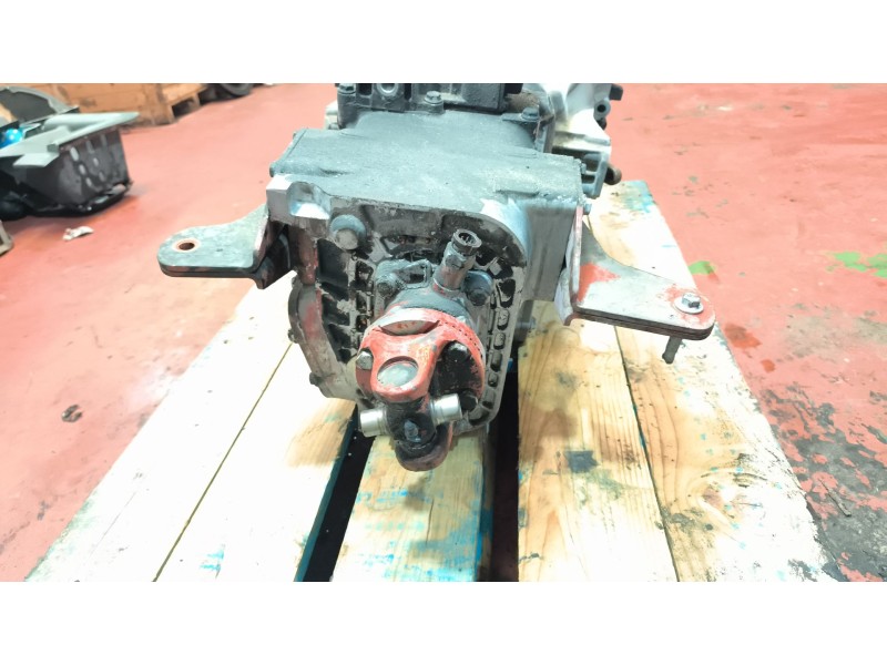 Recambio de caja cambios para iveco eurocargo fpr (typ 60 e 12) tráfico urbano referencia OEM IAM 284562A96 8859163 2593030