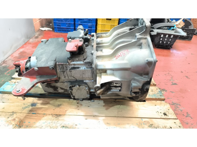 Recambio de caja cambios para iveco eurocargo fpr (typ 60 e 12) tráfico urbano referencia OEM IAM 284562A96 8859163 2593030