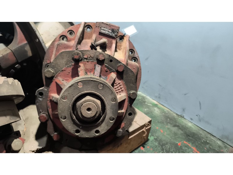 Recambio de grupo para iveco serie p faki (330-30) hw 6x6 224 kw larga distancia referencia OEM IAM 2737L 42064487 151909