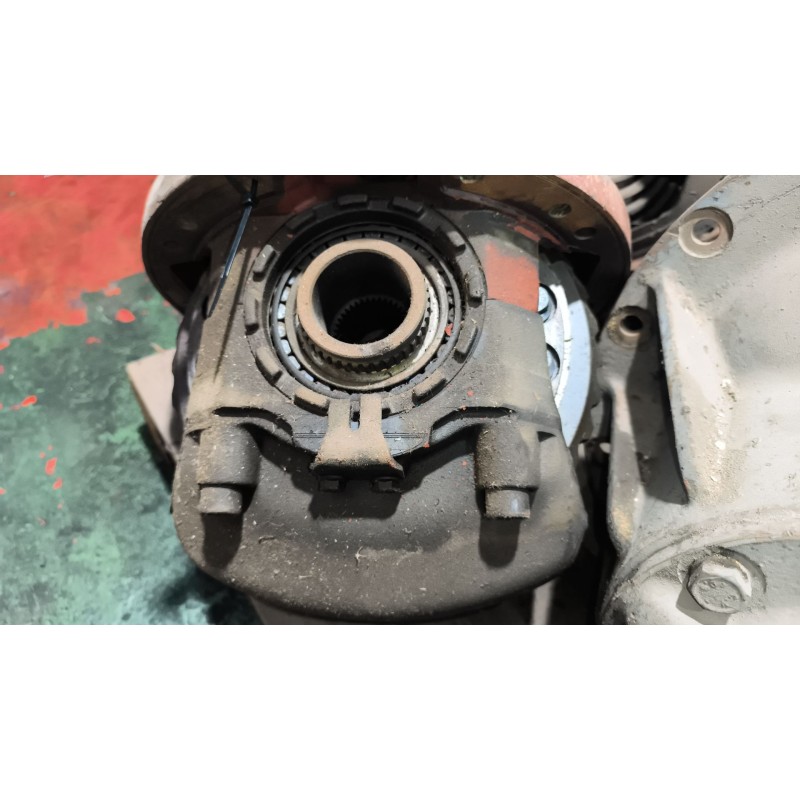 Recambio de grupo para iveco serie p faki (330-30) hw 6x6 224 kw larga distancia referencia OEM IAM 2737L 42064487 151909