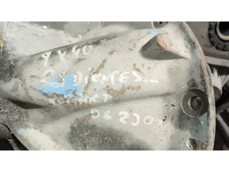 Recambio de grupo para renault dg 230.20 referencia OEM IAM  RELACION:9X40 25 DIENTES PALIER