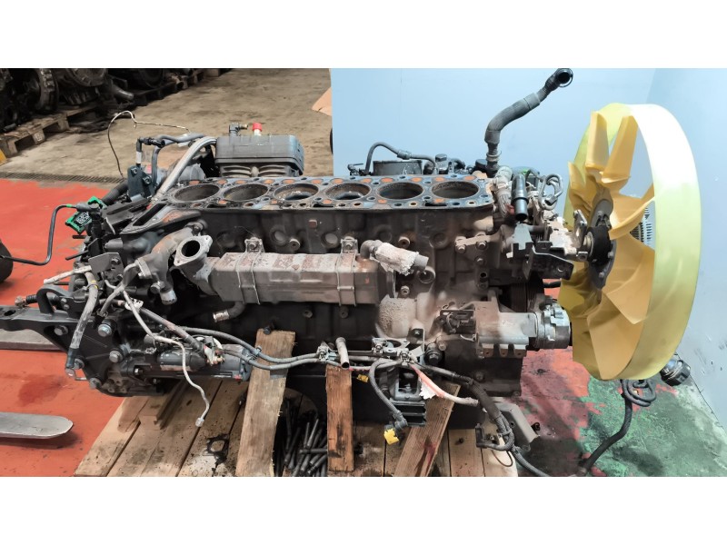 Recambio de despiece motor para renault d 18 wide referencia OEM IAM DTI8320EUVI  