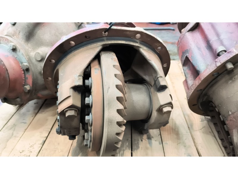 Recambio de grupo para renault major r 340ti.26 (339cv) referencia OEM IAM C4AL RELACION:17X37 