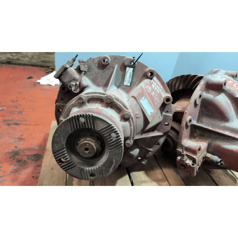 Recambio de grupo para iveco eurostar (ld) 13.8 diesel referencia OEM IAM 180E A3200E1539293 RATIO:1/293/15X44