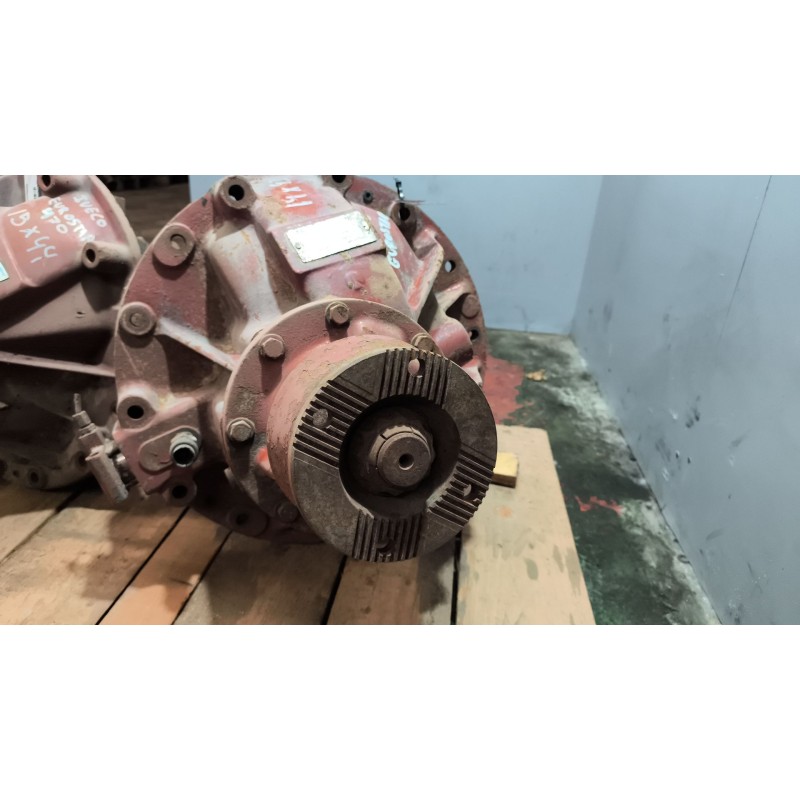 Recambio de grupo para iveco eurostar (ld) fsa  (ld 440 e 38 4x2) gran espacio referencia OEM IAM 180E A963200U1399307 RATIO:1/3