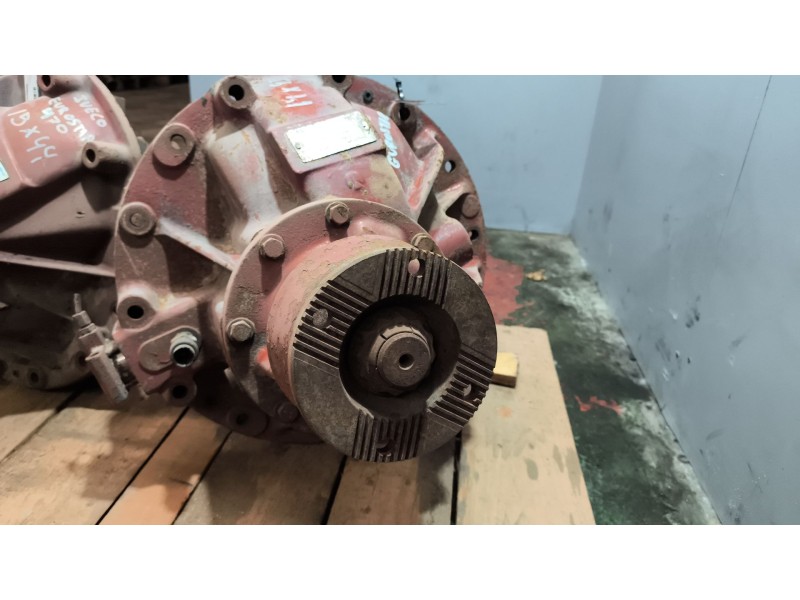 Recambio de grupo para iveco eurostar (ld) fsa  (ld 440 e 38 4x2) gran espacio referencia OEM IAM 180E A963200U1399307 RATIO:1/3