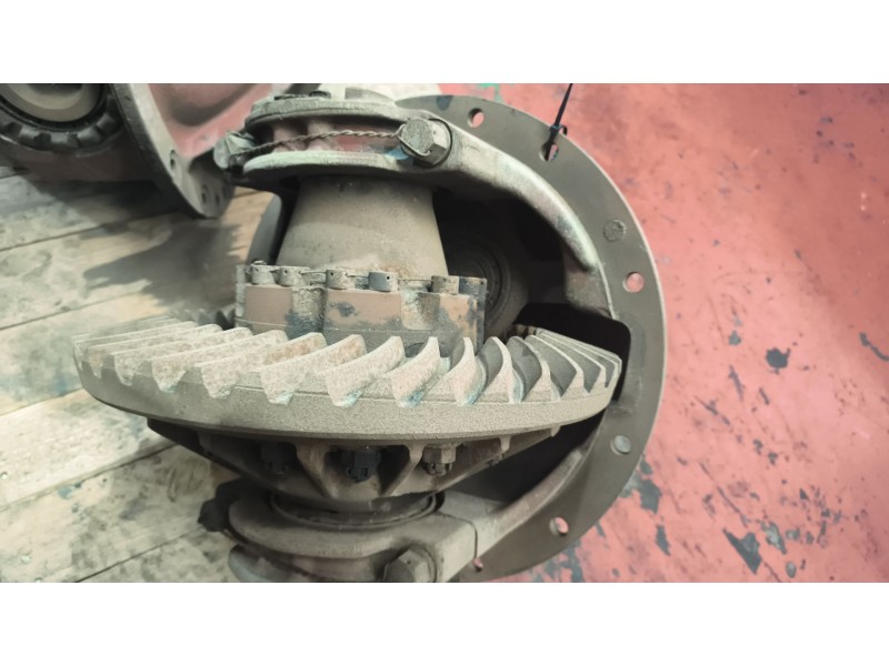 Recambio de grupo para renault dg320.26 referencia OEM IAM  RELACION:9X40 25 ESTRIAS PALIER