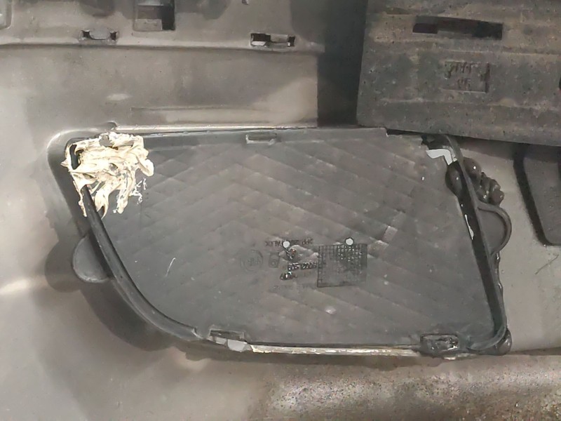 Recambio de paragolpes delantero para lancia phedra (180) 2.2 jtd 16v emblema referencia OEM IAM   