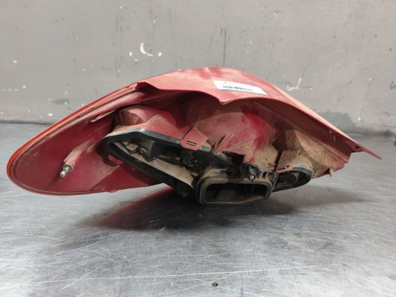 Recambio de piloto trasero derecho para peugeot 207 xs pack referencia OEM IAM   