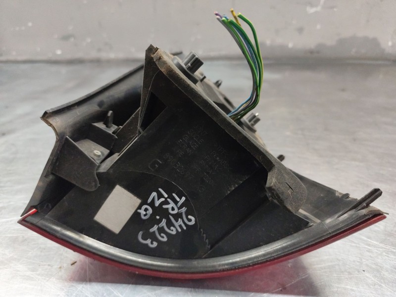 Recambio de piloto trasero izquierdo para citroën c5 ii (rc_) 3.0 v6 (rcxfuf) referencia OEM IAM 89032697X31  