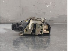 Recambio de cerradura puerta delantera derecha para toyota corolla (e12) 1.6 linea terra sedán referencia OEM IAM 350711  