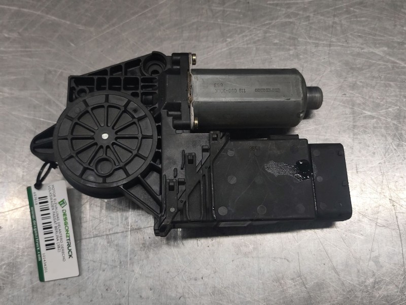 Recambio de motor elevalunas delantero derecho para volkswagen passat berlina (3b2) básico referencia OEM IAM 101434201  