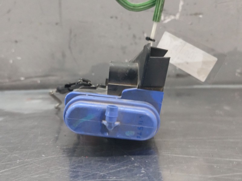 Recambio de cerradura puerta trasera izquierda para audi a3 (8l) 1.9 tdi ambiente referencia OEM IAM 8D0839015A  