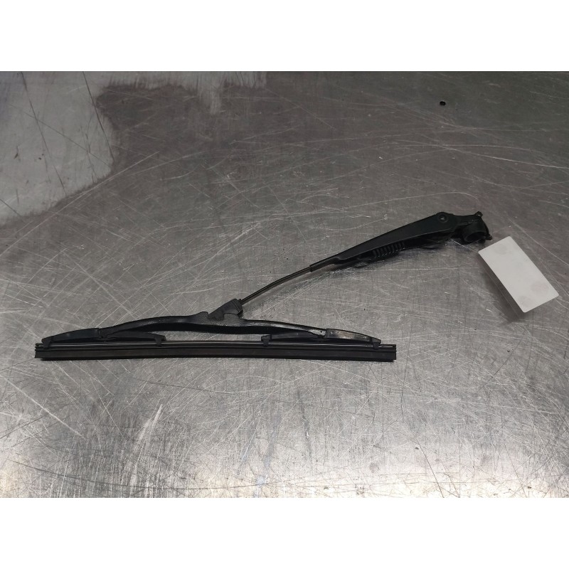 Recambio de brazo limpia trasero para land rover range rover evoque (l538) 2.0 d referencia OEM IAM W24904  