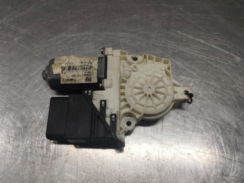 Recambio de motor elevalunas trasero izquierdo para seat toledo (1m2) select referencia OEM IAM 1C0959811A  