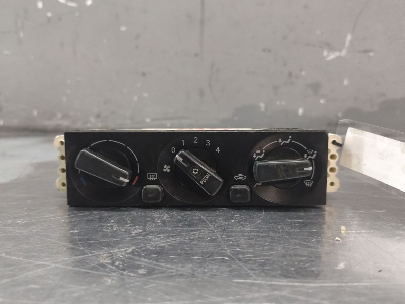 Recambio de mando calefaccion / aire acondicionado para mitsubishi space star (dg0) 1300 referencia OEM IAM MR262432  